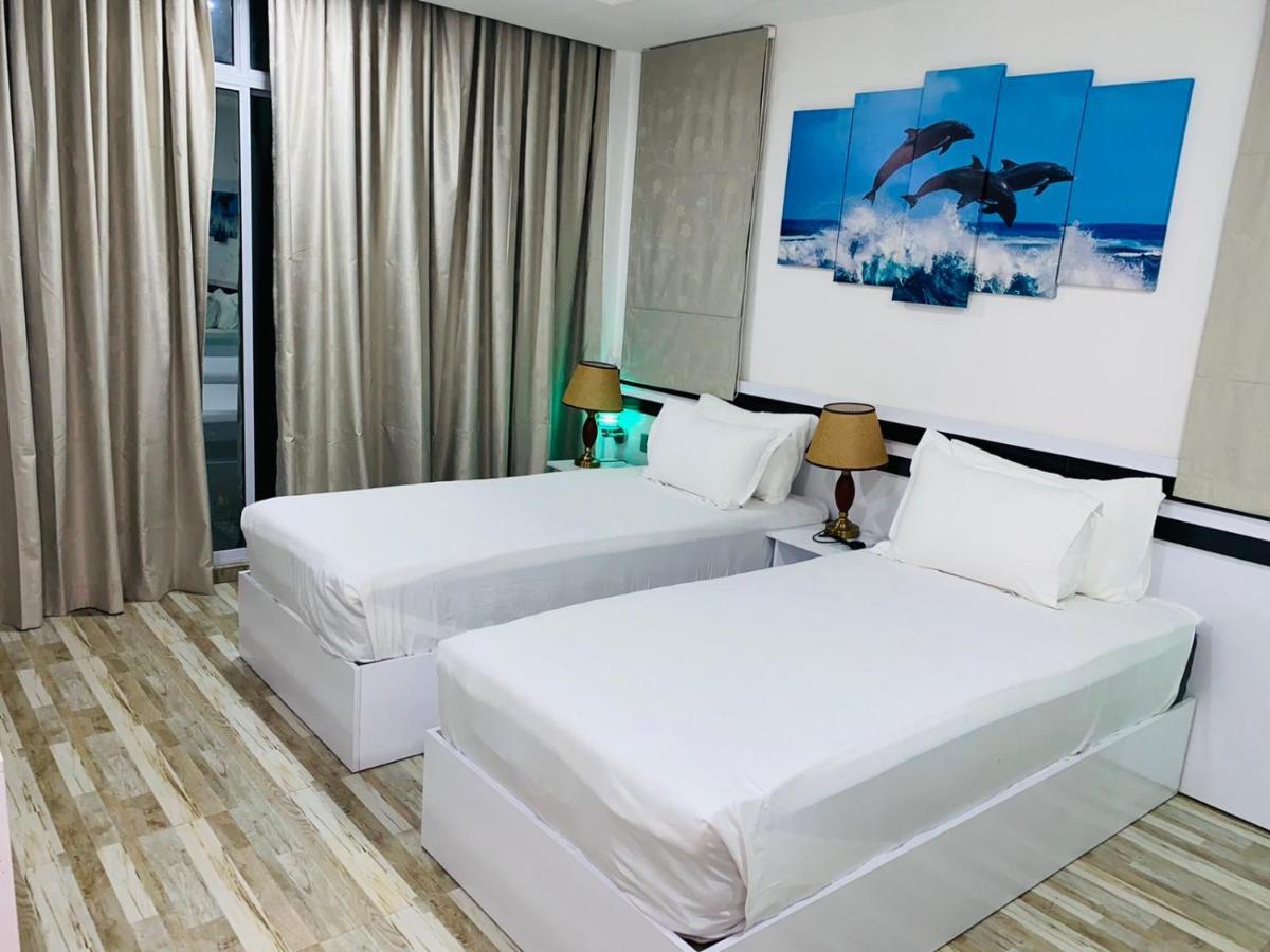 Marine Holiday 훌루말레 외부 사진